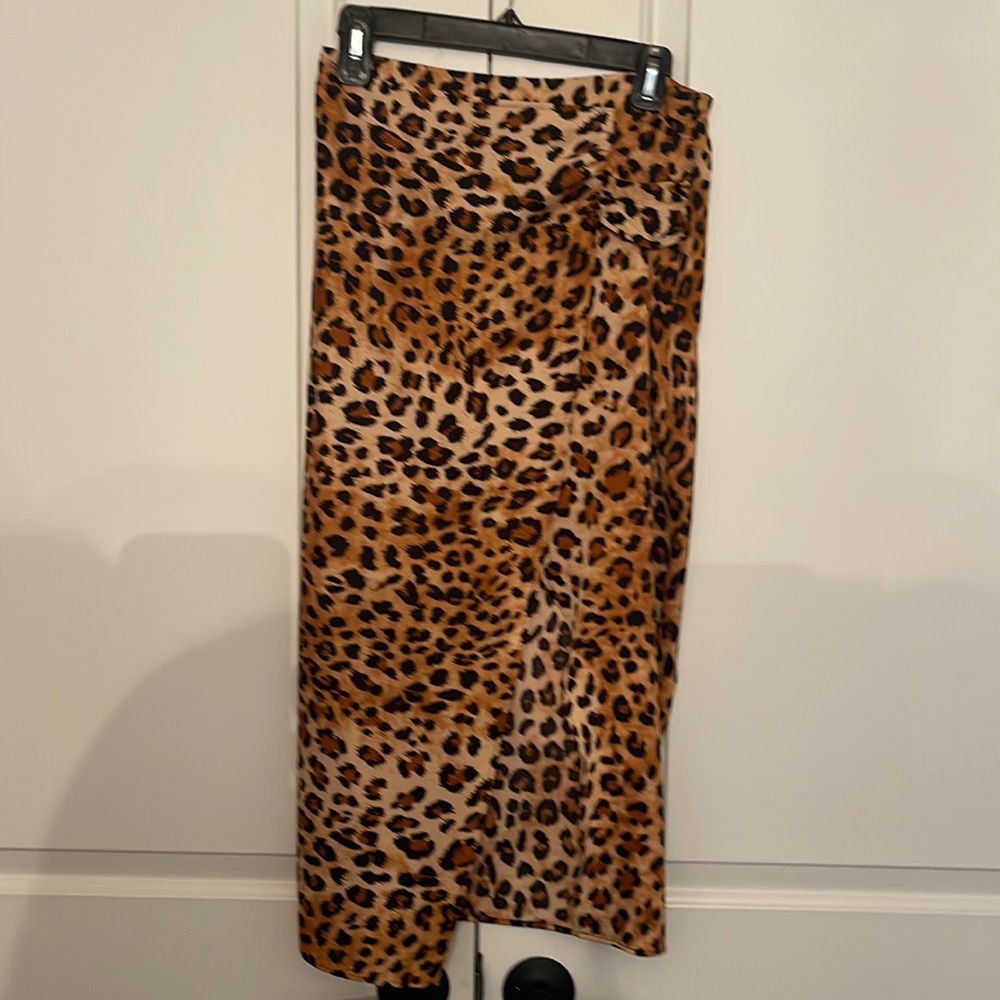 Zara Leopard Skirt